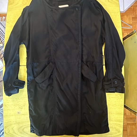 Wilfred black cloth trench coat - Picture 2 of 9